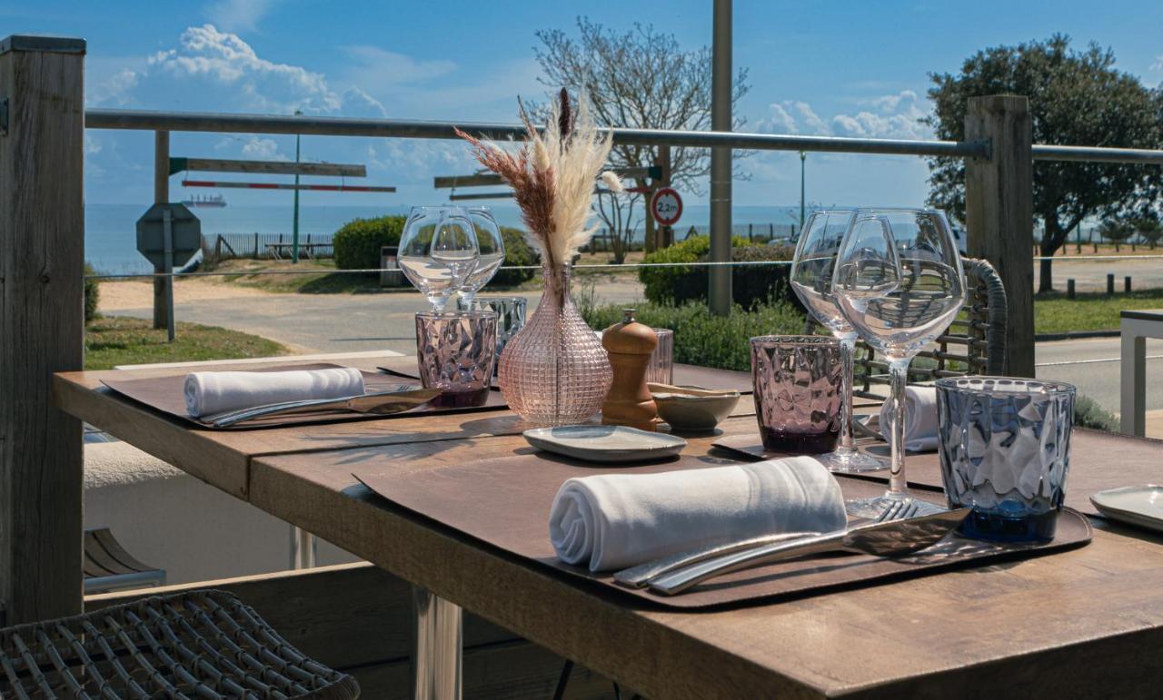 Hotel Restaurant Le Grand Large - Face A La Plage - Ile De Re Rivedoux-Plage Ngoại thất bức ảnh