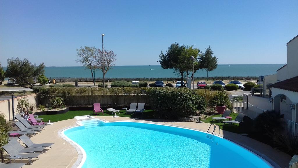 Hotel Restaurant Le Grand Large - Face A La Plage - Ile De Re Rivedoux-Plage Ngoại thất bức ảnh