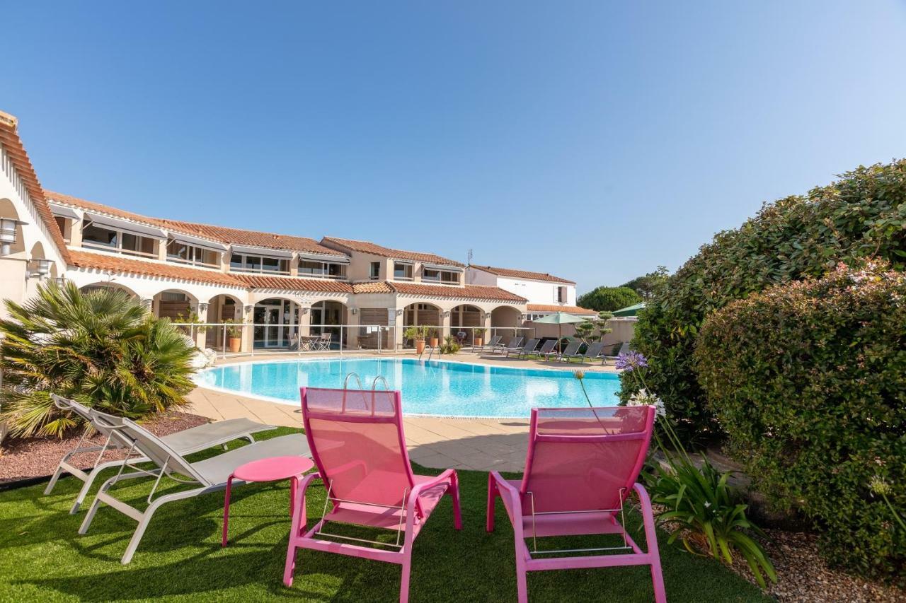 Hotel Restaurant Le Grand Large - Face A La Plage - Ile De Re Rivedoux-Plage Ngoại thất bức ảnh